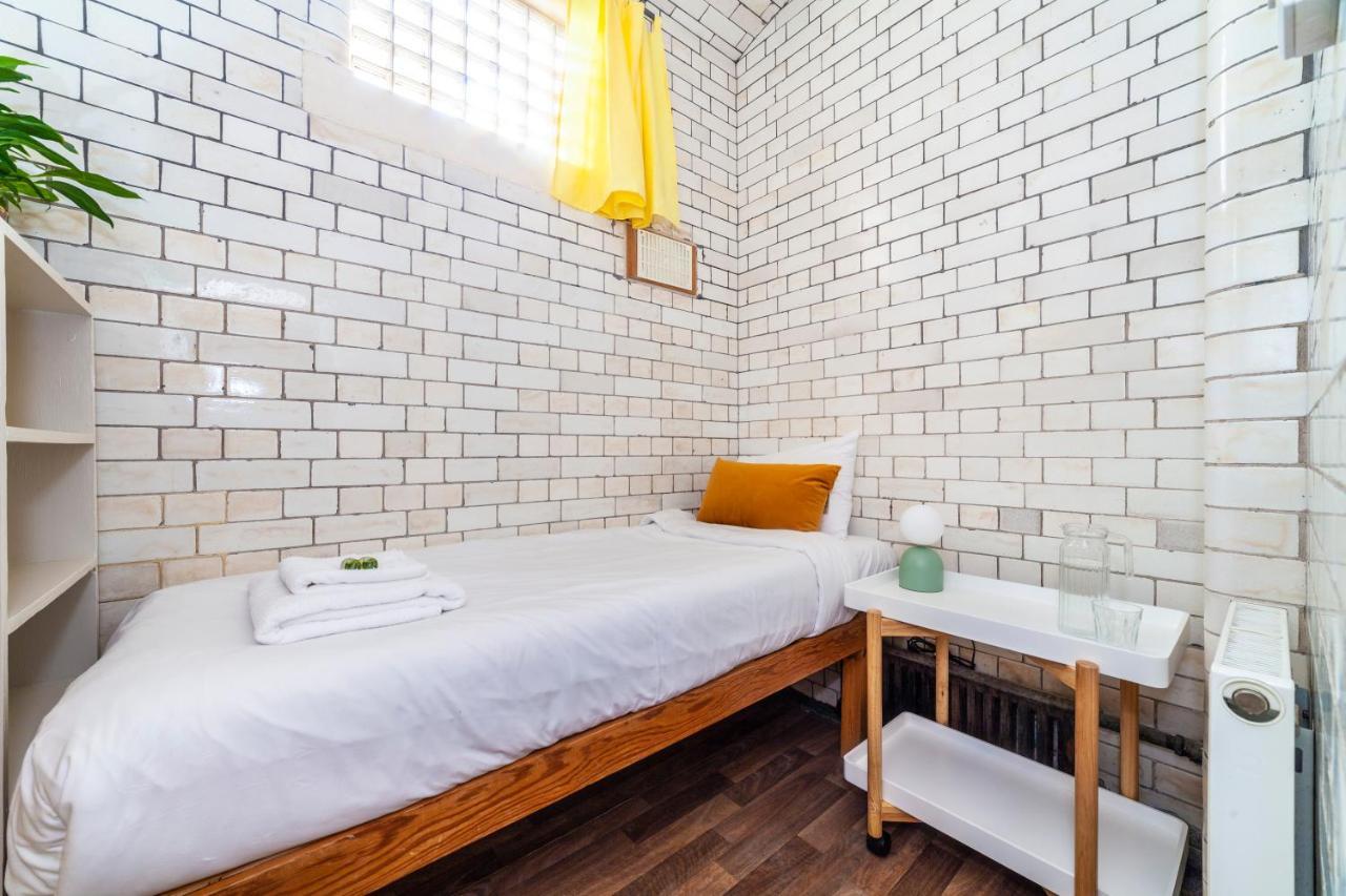 Gjestgiverier Lotus Guesthouse In Jamyang Buddhist Center *