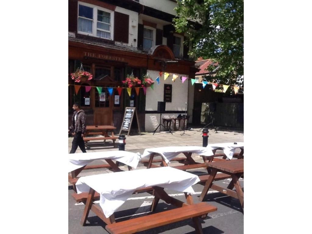The Forester Ealing 2* London