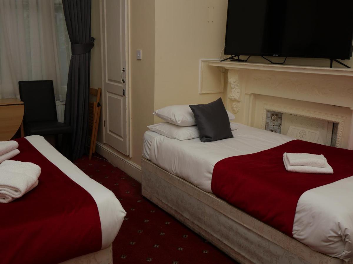 Arran House 3*