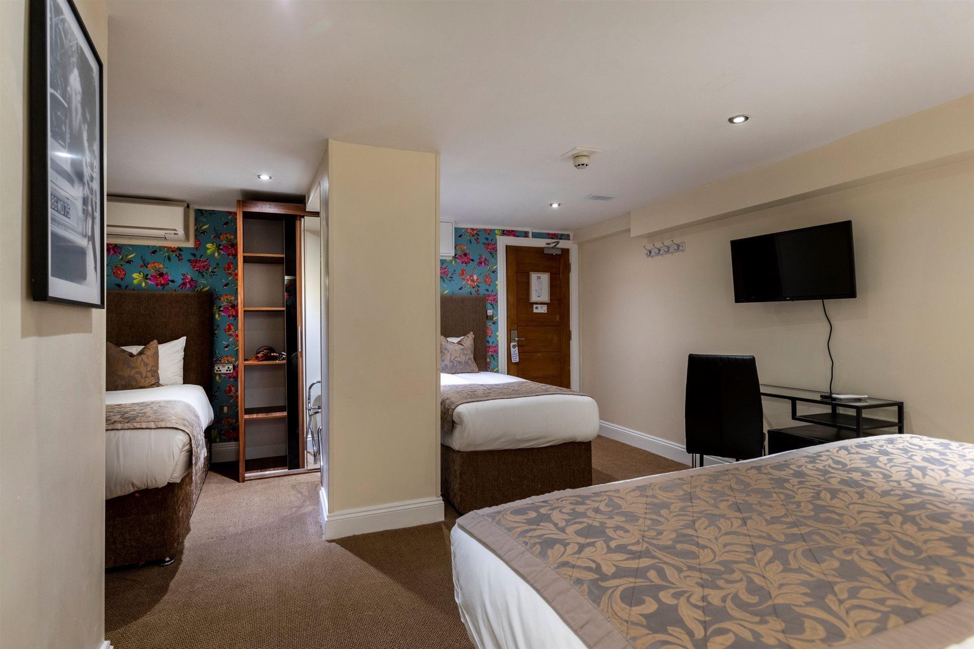 Shepherds Bush 4* London