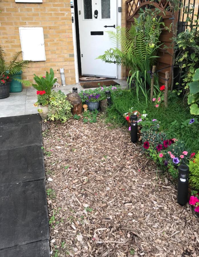 Cosy In Wembley Homestay London