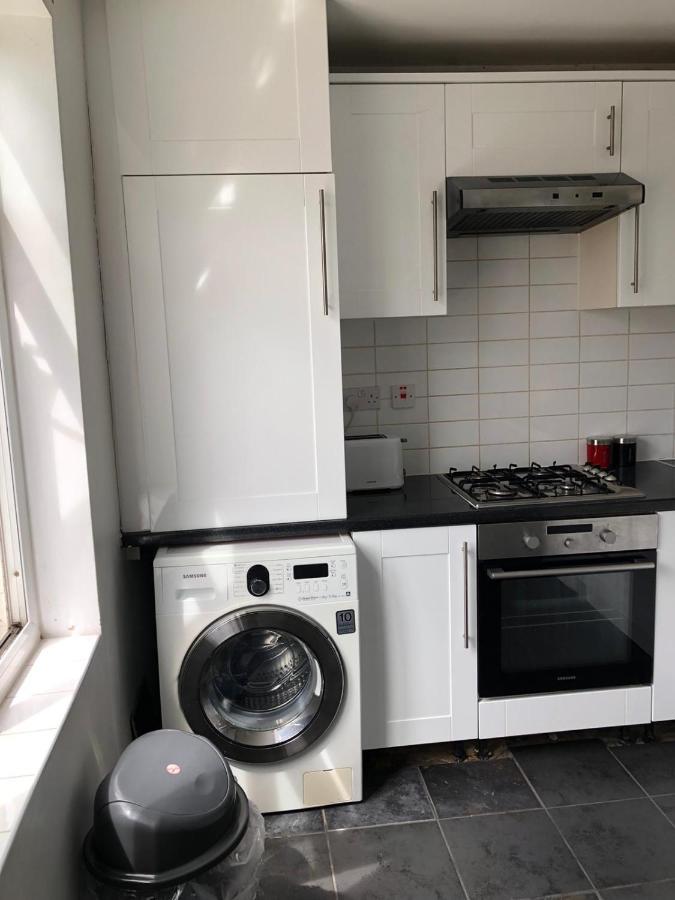 Appartement Pleasant Two Bed-Room Flat Near Portobello Market *