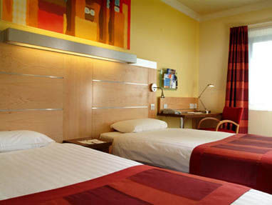 Express Park Royal By Ihg Londen