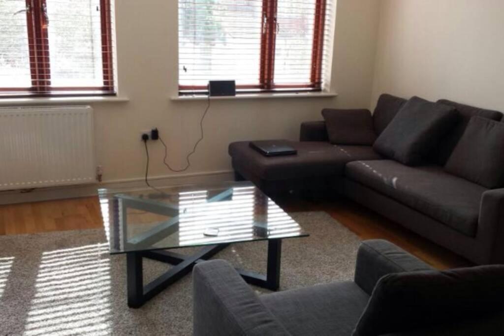 Charming Flat In Golders Green With Parking Space Apartment *