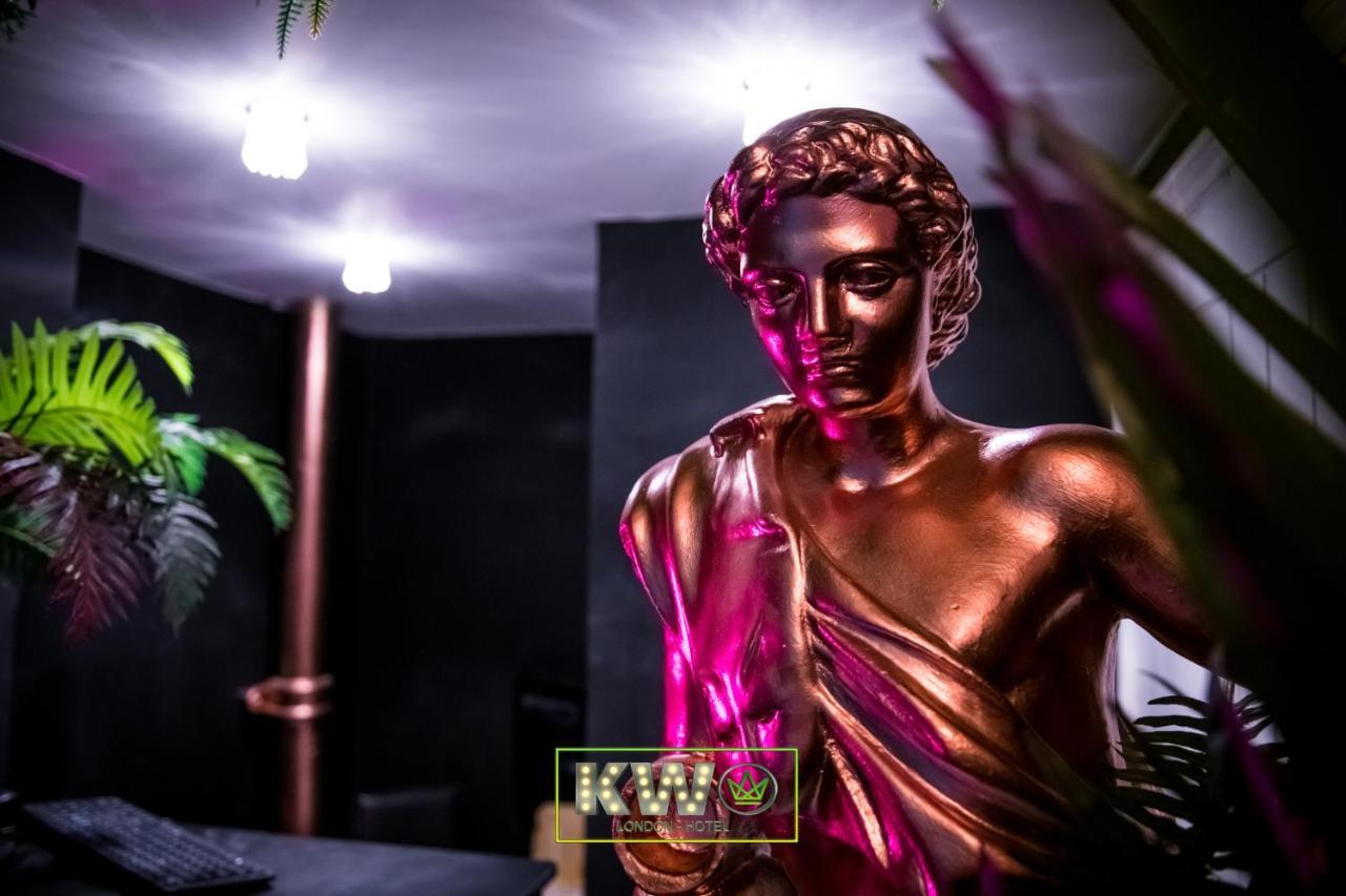 Hotel K W 4*