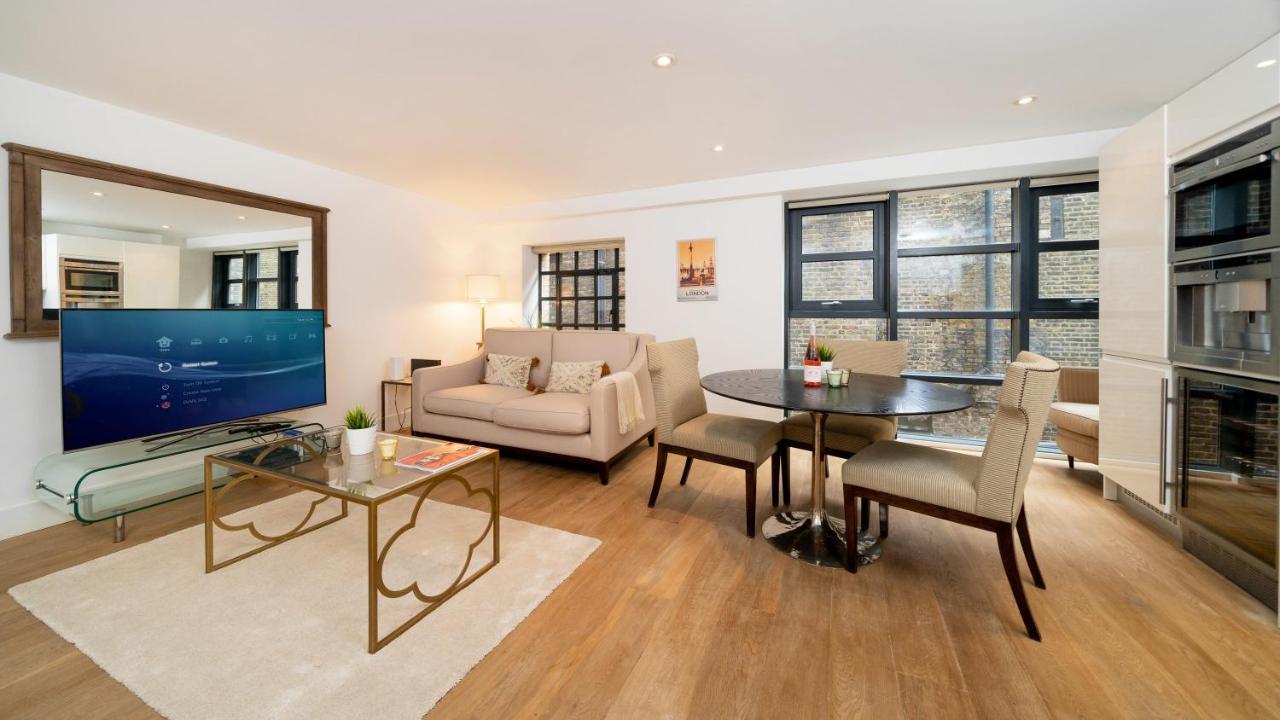Apartment Duplex 2 Bedr, 3 Beds, 2,5 Bath Trafalgar Square London