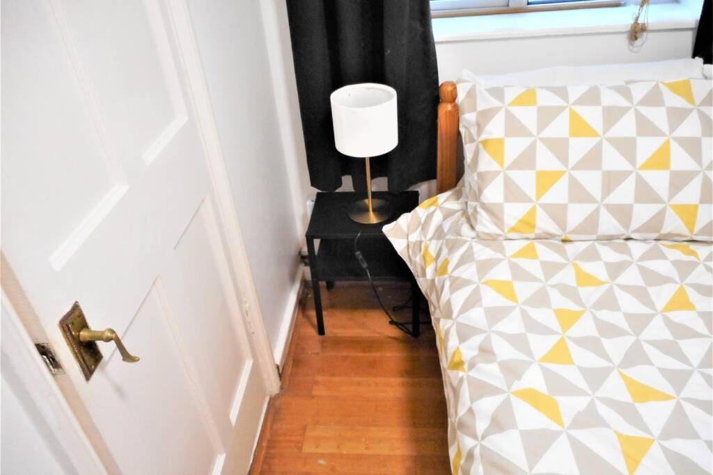 Stunning Lovely 3- Bedroom Fulham With Roof Terraces * Londen