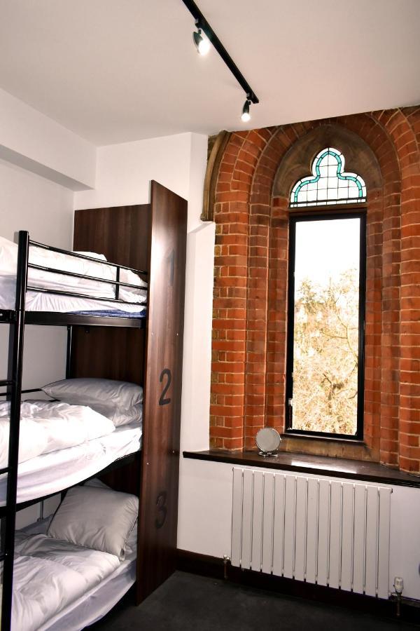 Burlington Hostel Londen