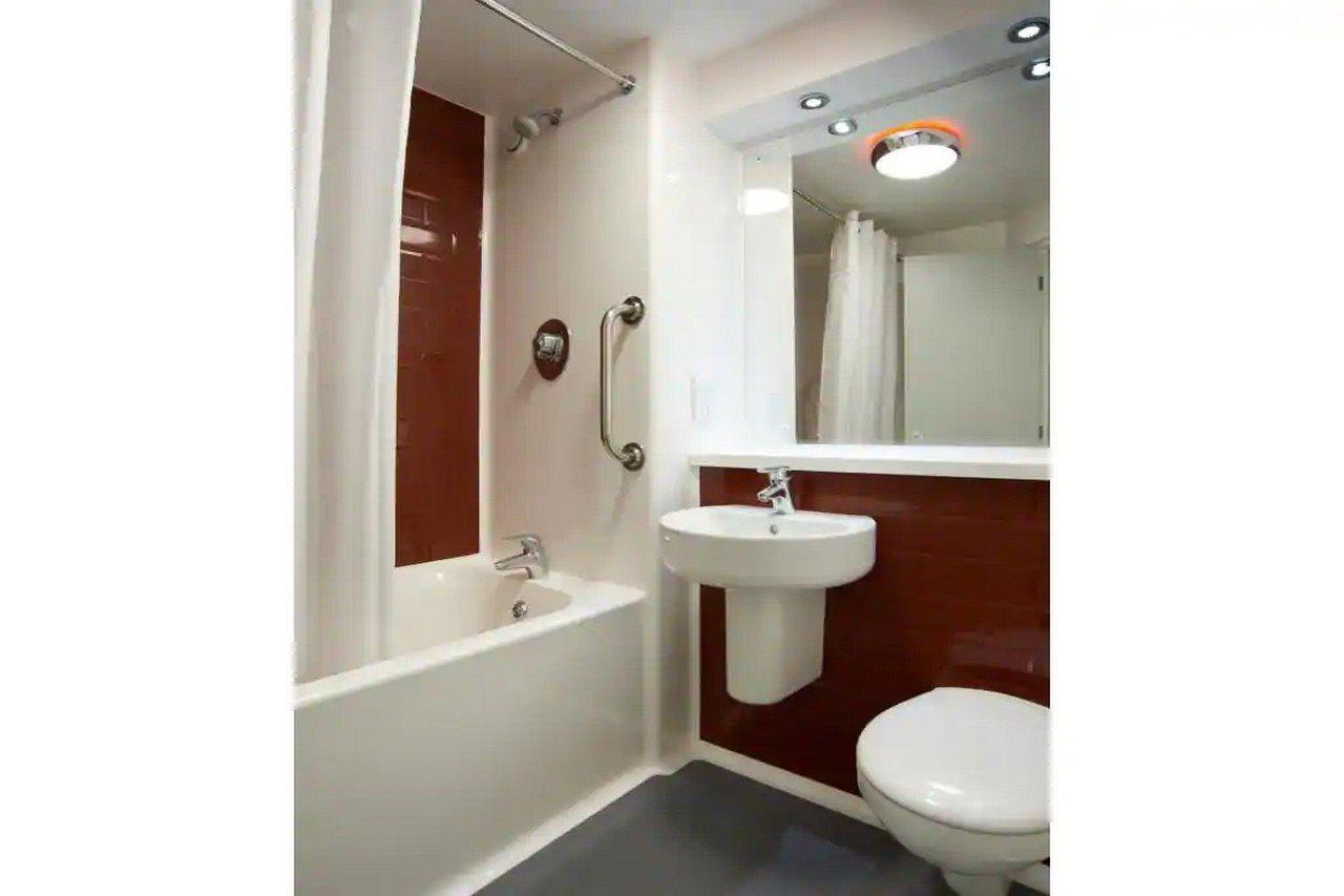 Travelodge Vauxhall Hotel