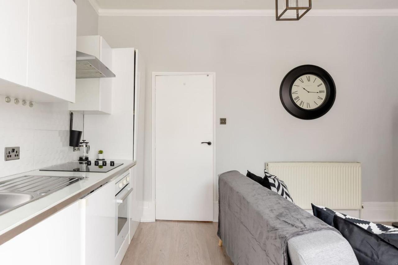 Lovely 2 Bedroom In West Hampstead, Appartement *