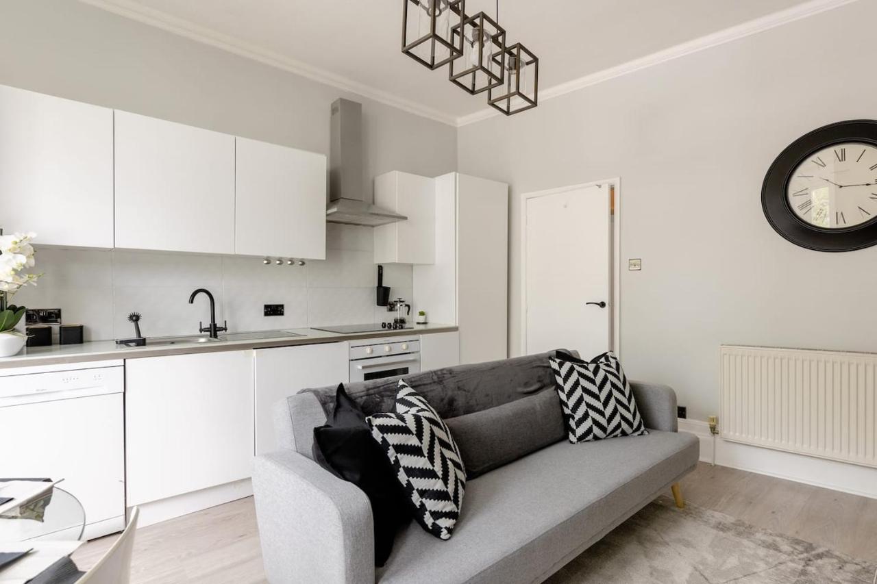 Lovely 2 Bedroom In West Hampstead,