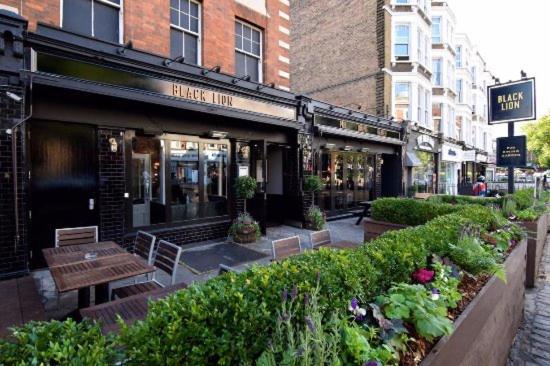 Lovely 2 Bedroom In West Hampstead, *