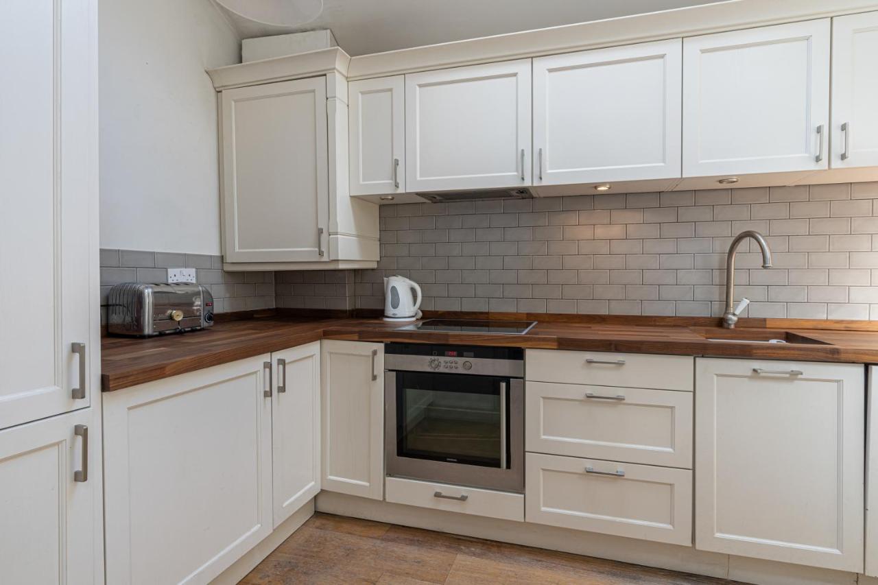 Apartment Joivy Striking Flat Near Buckingham Palace London