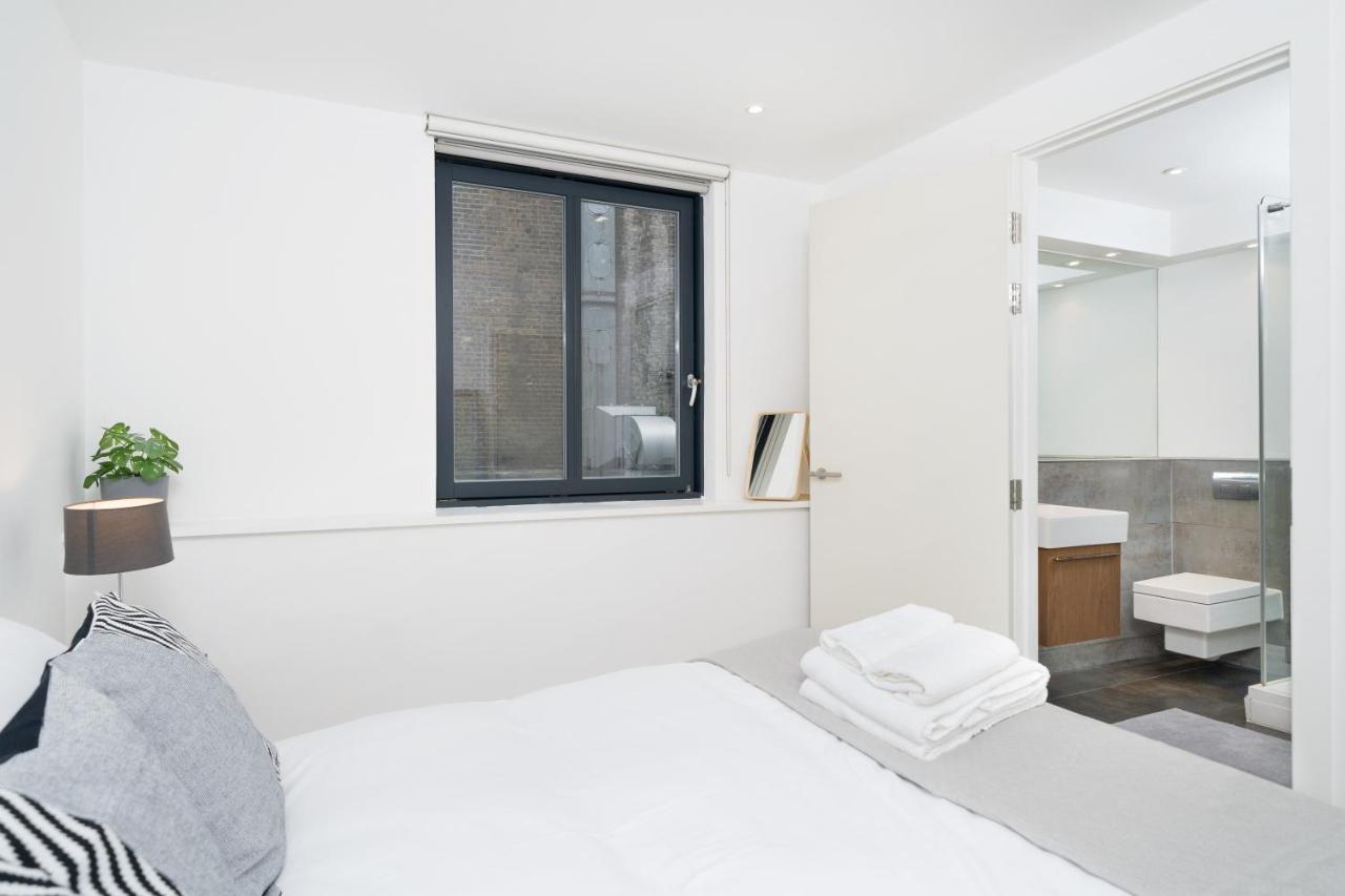 New! Luxury! 2Bedr/3 Beds/2,5Bath! Covent Garden ! Apartment London