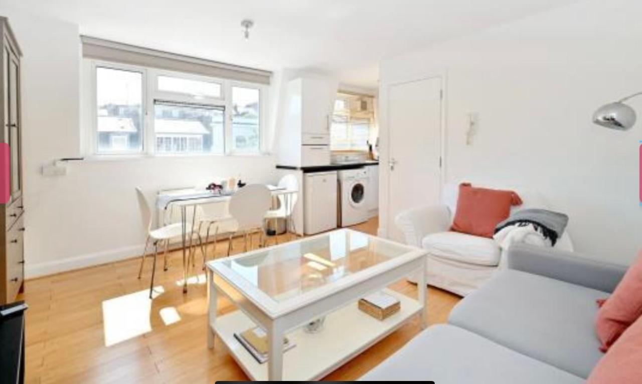 Apartment Bright 1 Bedroom *