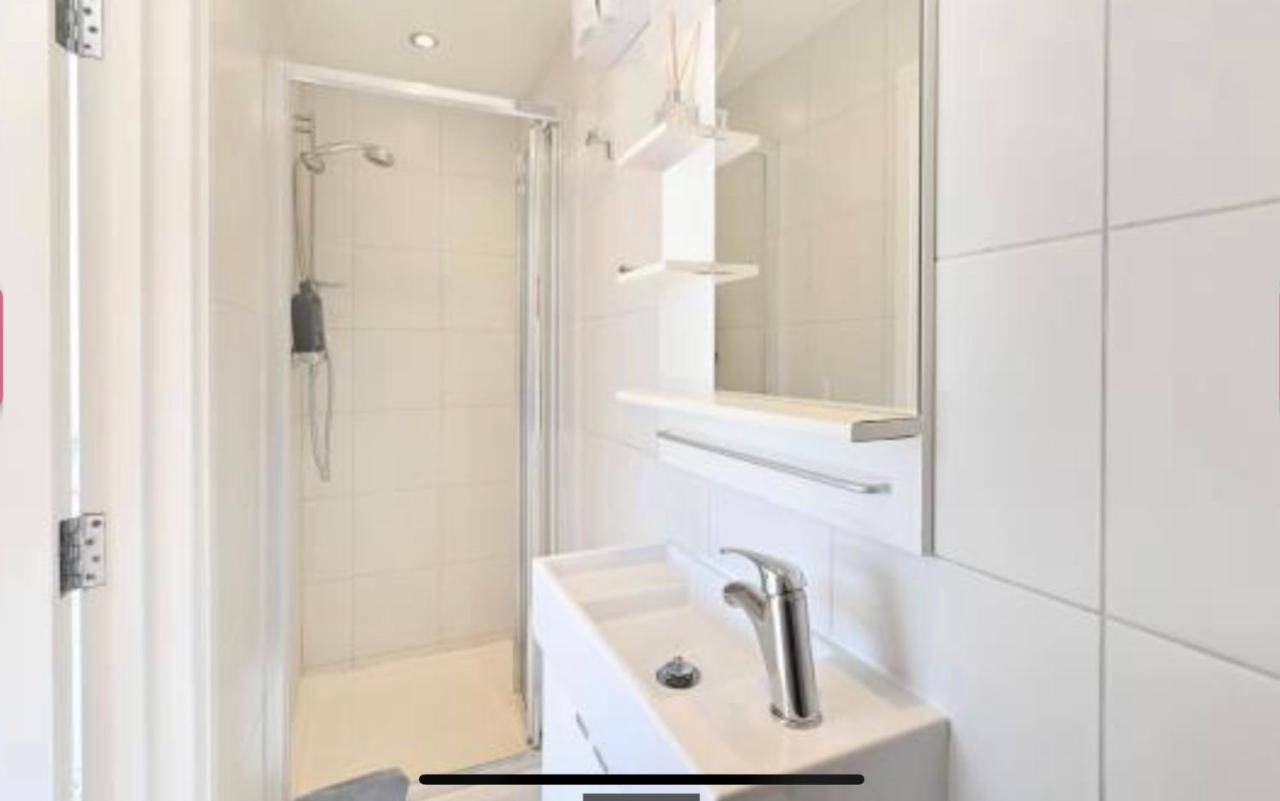 Apartment Bright 1 Bedroom *