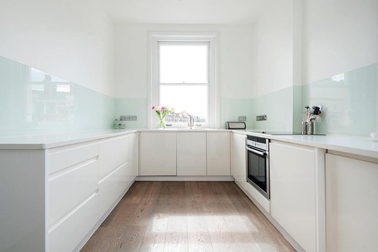 Stunning One Bedroom In Location Apartamento *