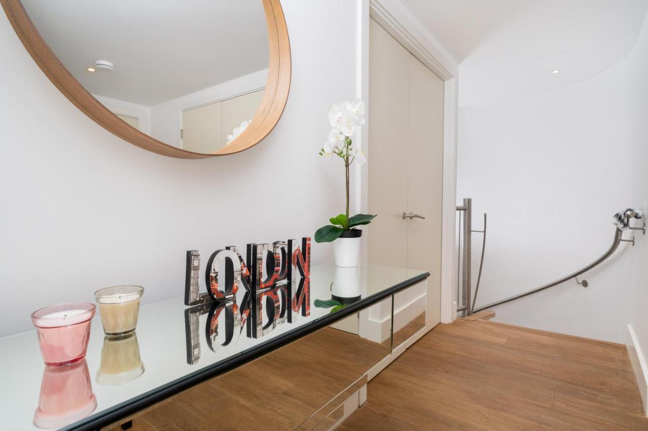 Duplex 2 Bedr, 3 Beds, 2,5 Bath Trafalgar Square