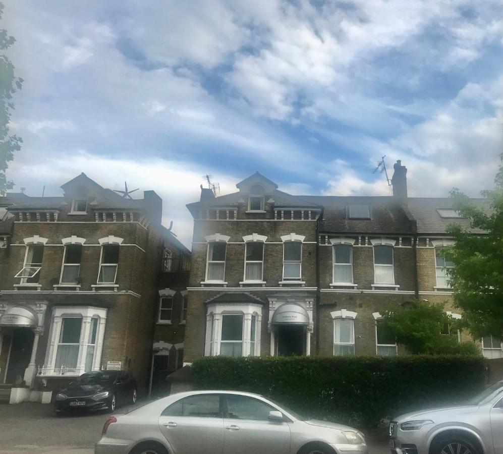 Hotel Amhurst