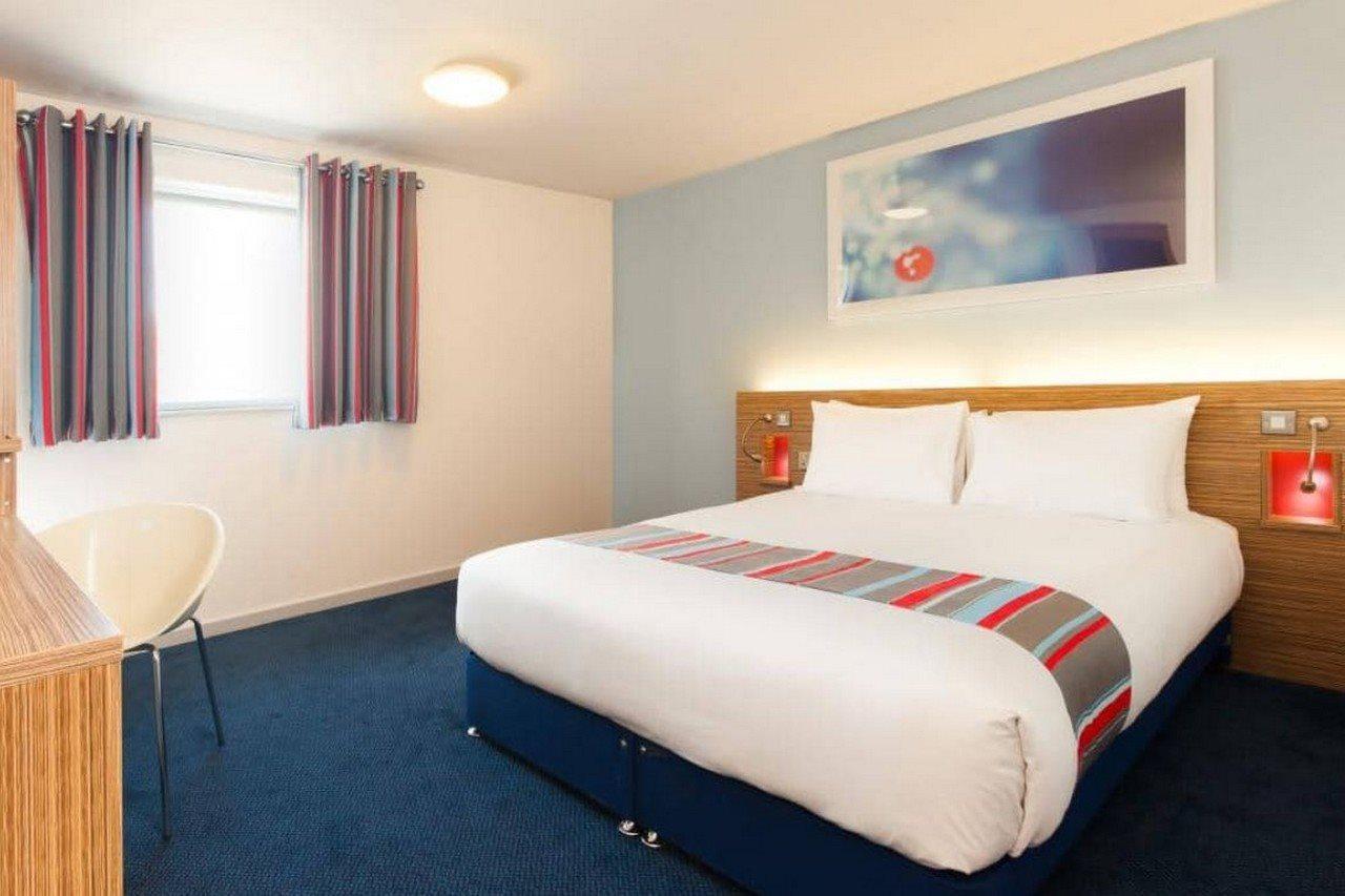 Travelodge Teddington Hotel