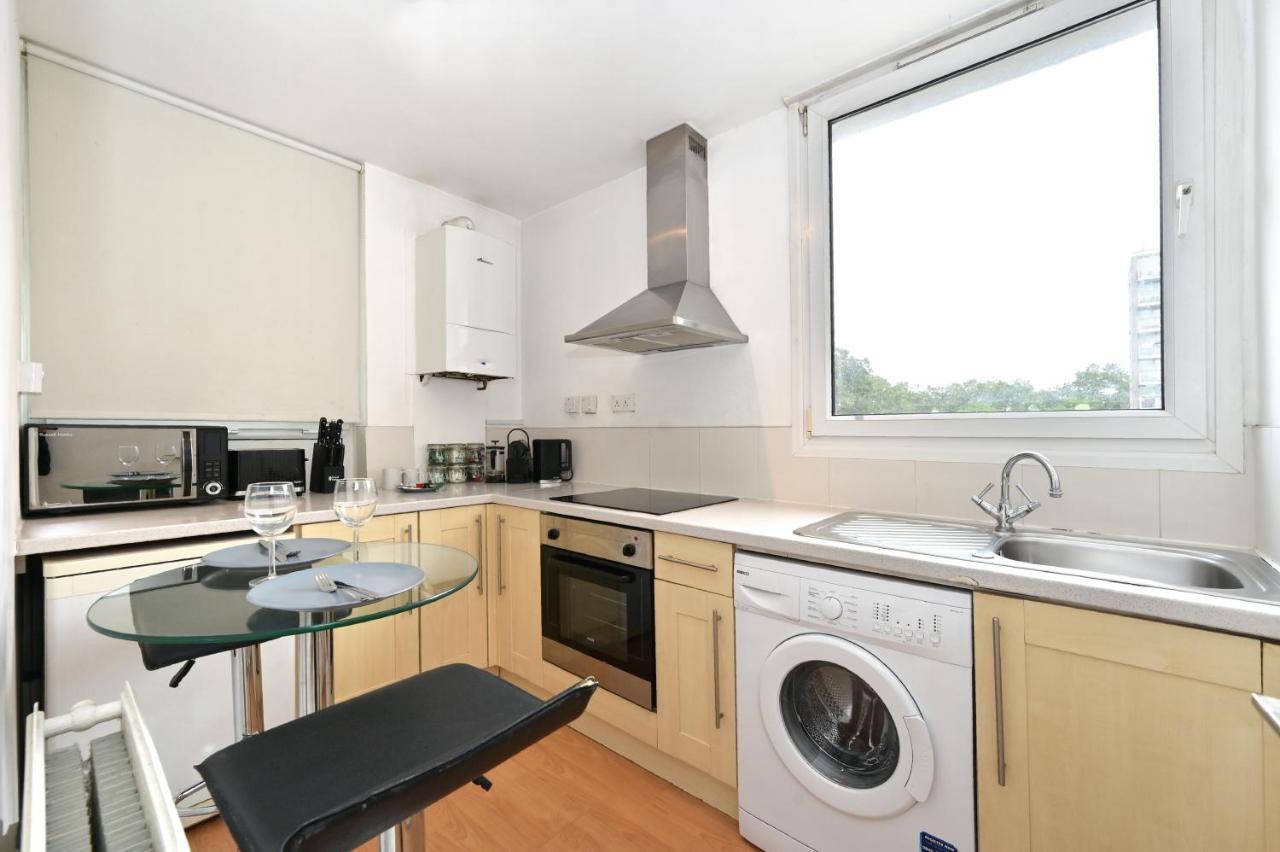 - Great Portland St, Regents Pk, Euston * Londen