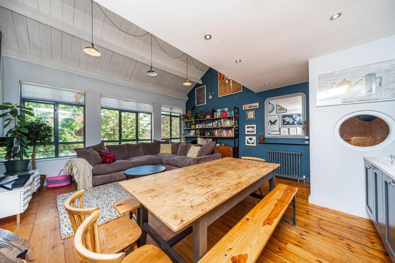 Pass The Keys - Trendy Flat With Private Terrace In East Apartment London