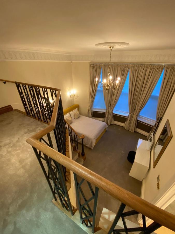 Kll Management- Hydepark Place