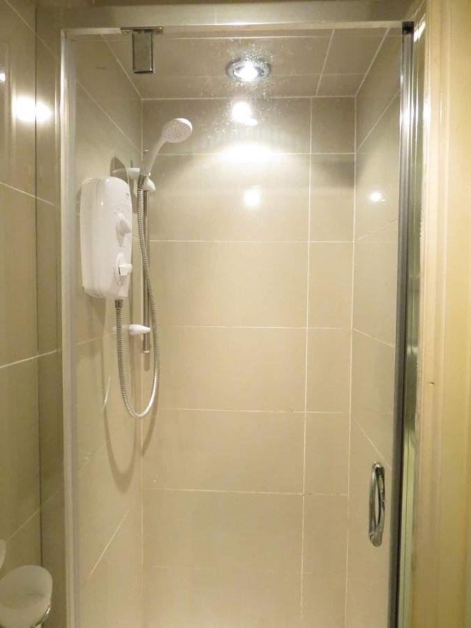 Appartement Modern Split Level Flat In Croydon *