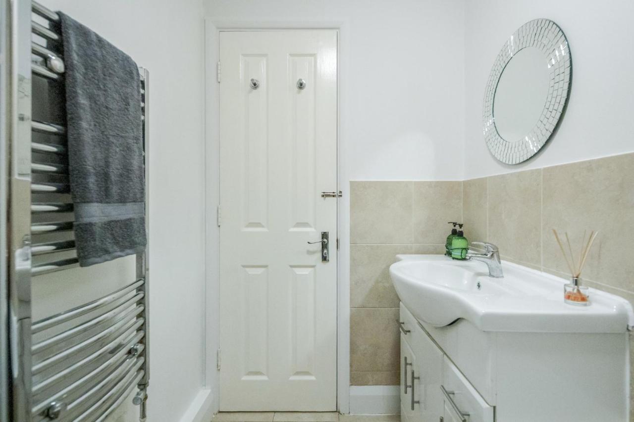 Apartamento Stunning 2-bed Apt - Free Parking - Camden - - Zoo - Shop - Events Londres