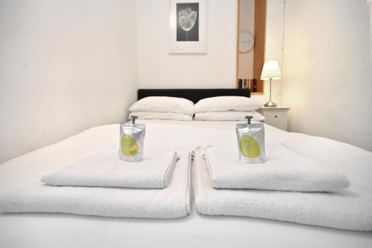 - Great Portland St, Regents Pk, Euston Londen
