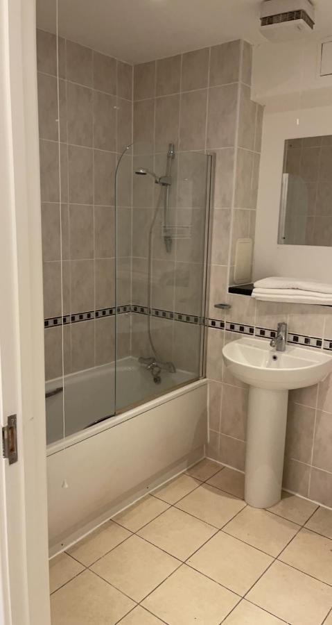 Fs Luxury * Londen
