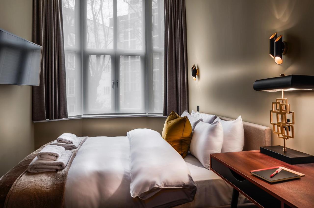 The Knaresborough By Nestor 3* London