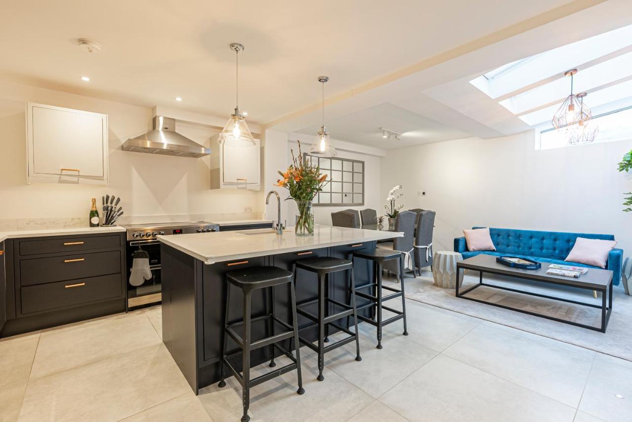 Leilighet Joivy Stunning 3 Bed,2 Bath House With Roof Terrace In Chelsea *