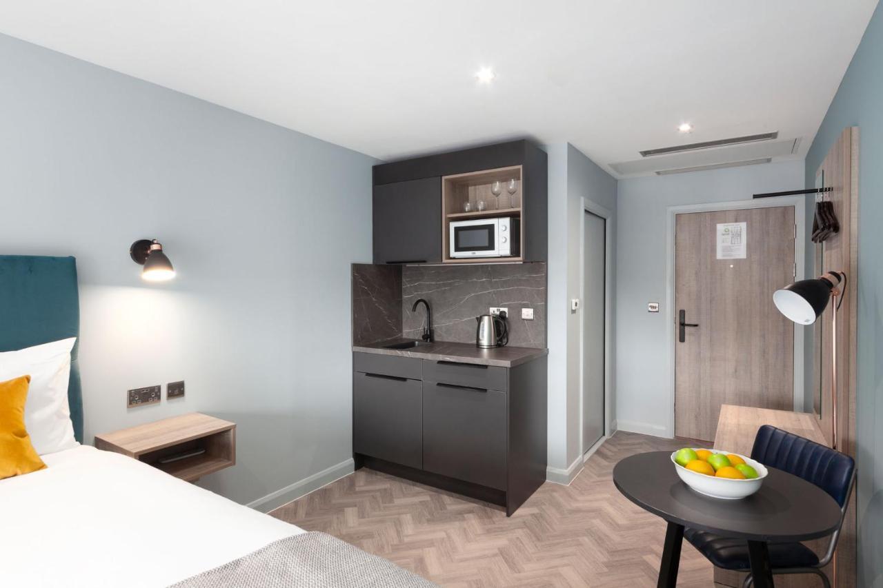 Aptel East 3*