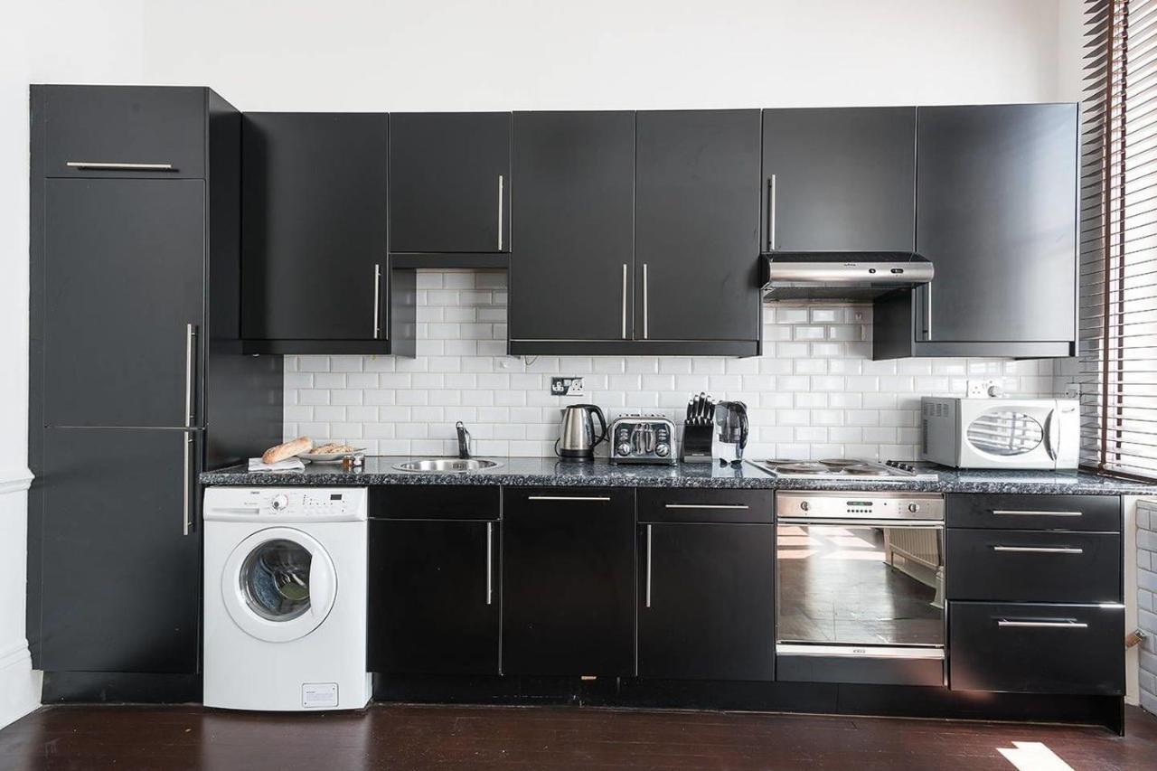 Traditional Stylish 1br Near Hyde Park Apartment *