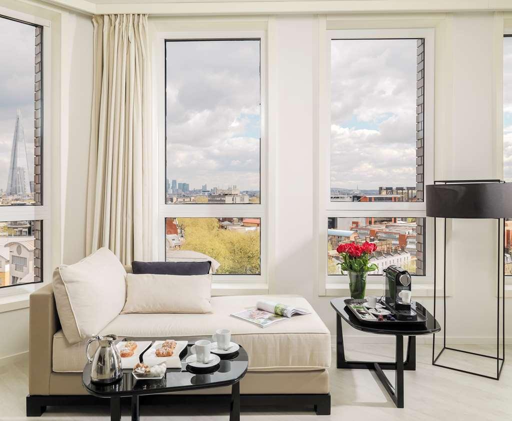 H10 Waterloo Hotel 4*