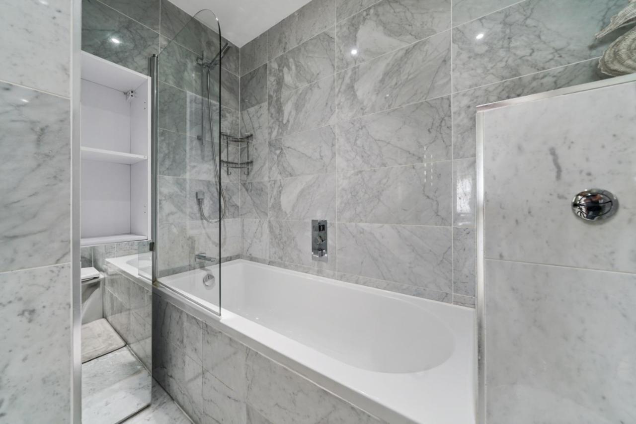 Lara Deluxe Modern 2 Bed By Tower Bridge Apartment
