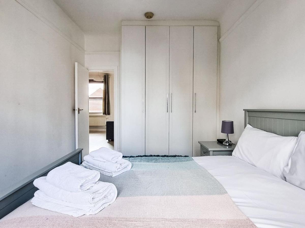 Leilighet Pass The Keys Wimbledon Hideaway London