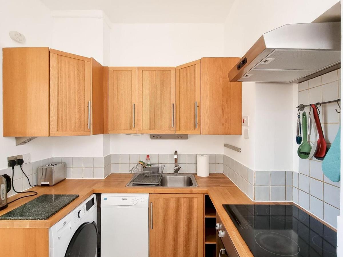 Pass The Keys Wimbledon Hideaway * London