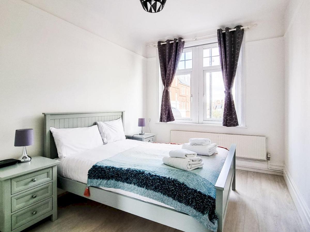 Leilighet Pass The Keys Wimbledon Hideaway London