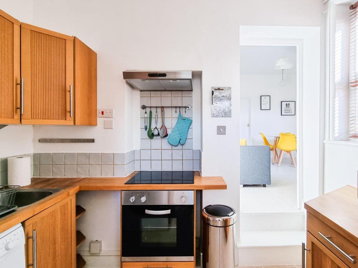 Pass The Keys Wimbledon Hideaway Apartment *