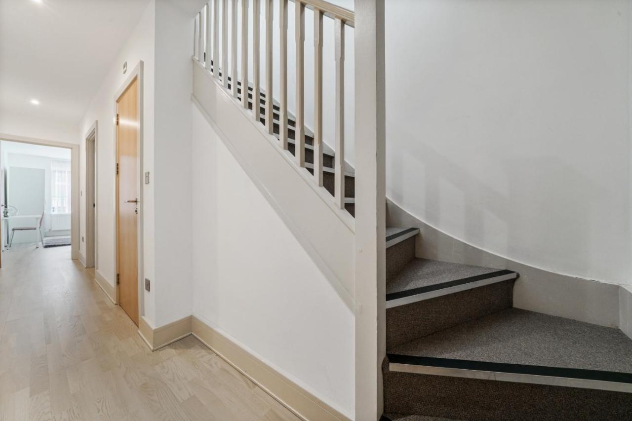 Lara Deluxe Modern 2 Bed By Tower Bridge *