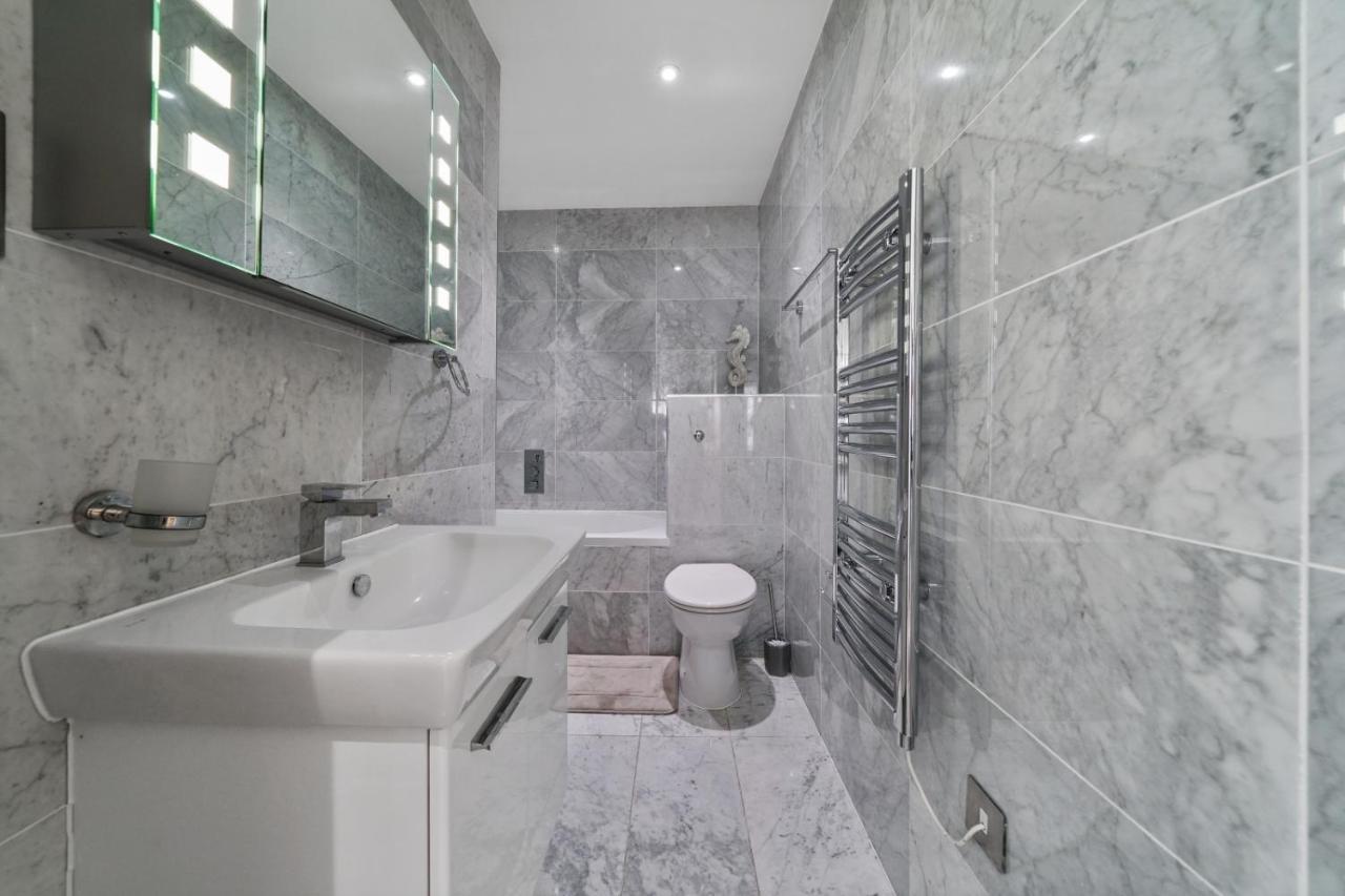 Lara Deluxe Modern 2 Bed By Tower Bridge *
