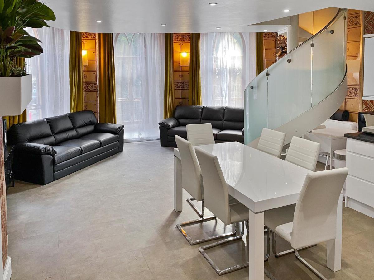 Apartment Rare Church Converted 1-bed In