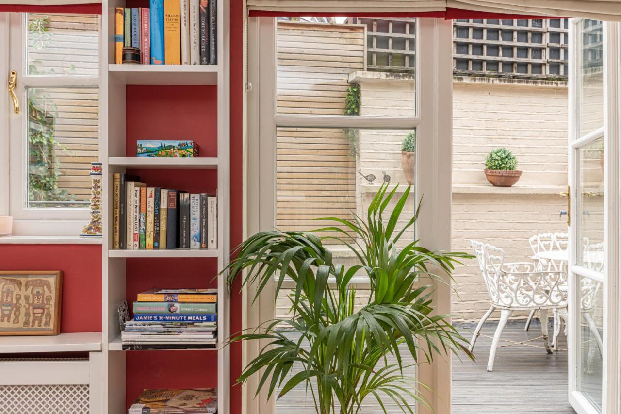 Stylish Mews House With Parking Holiday home *