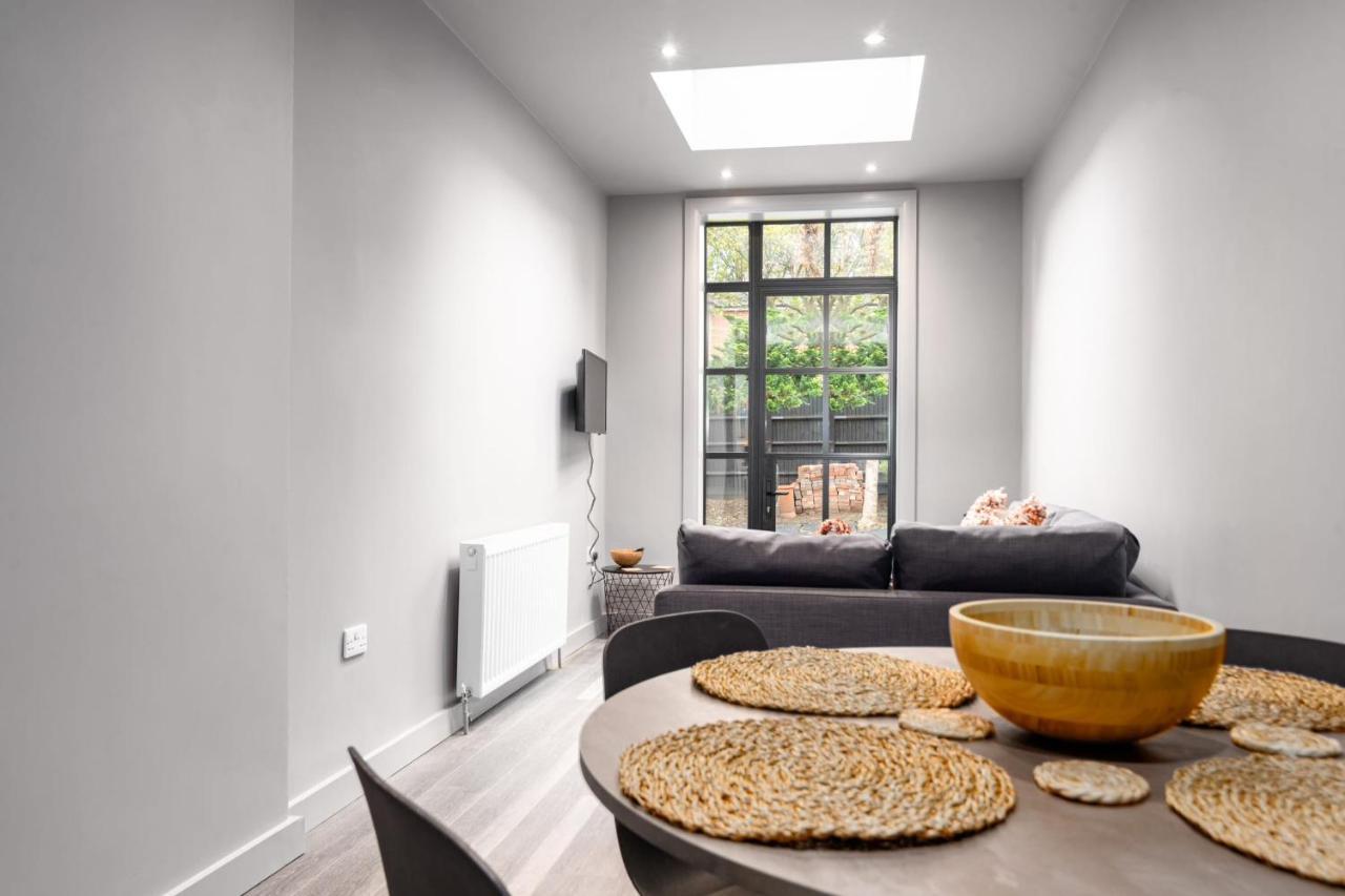 Lovely 2-bed - Hosted By Guestready