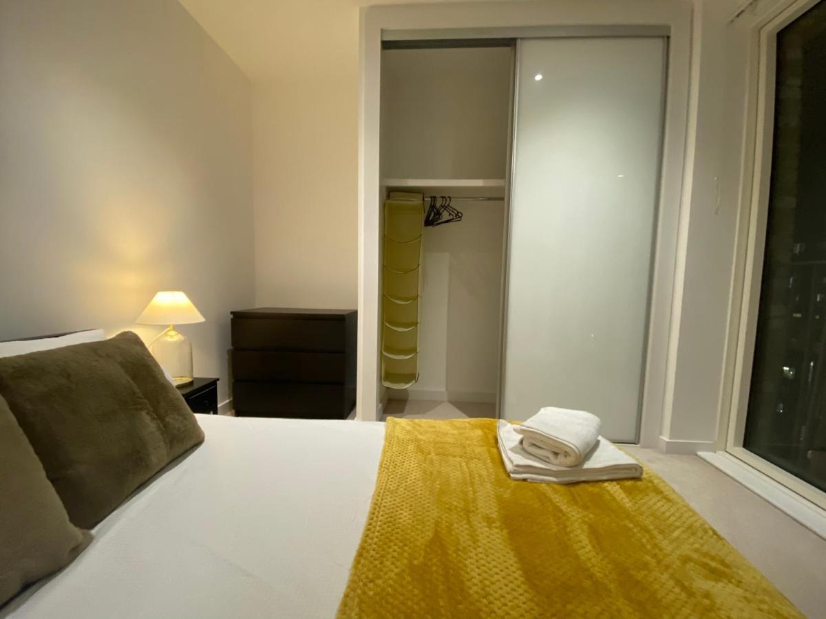 Royal Docks By Wshomesgroup Apartment