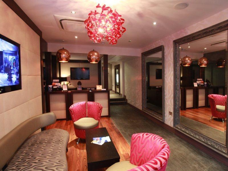 Maitrise Ealing -