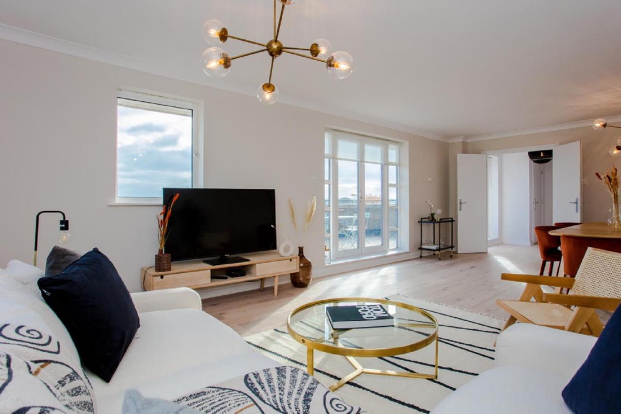 Appartement The Sparkford Gardens - Lovely 2bdr With Balcony Londen