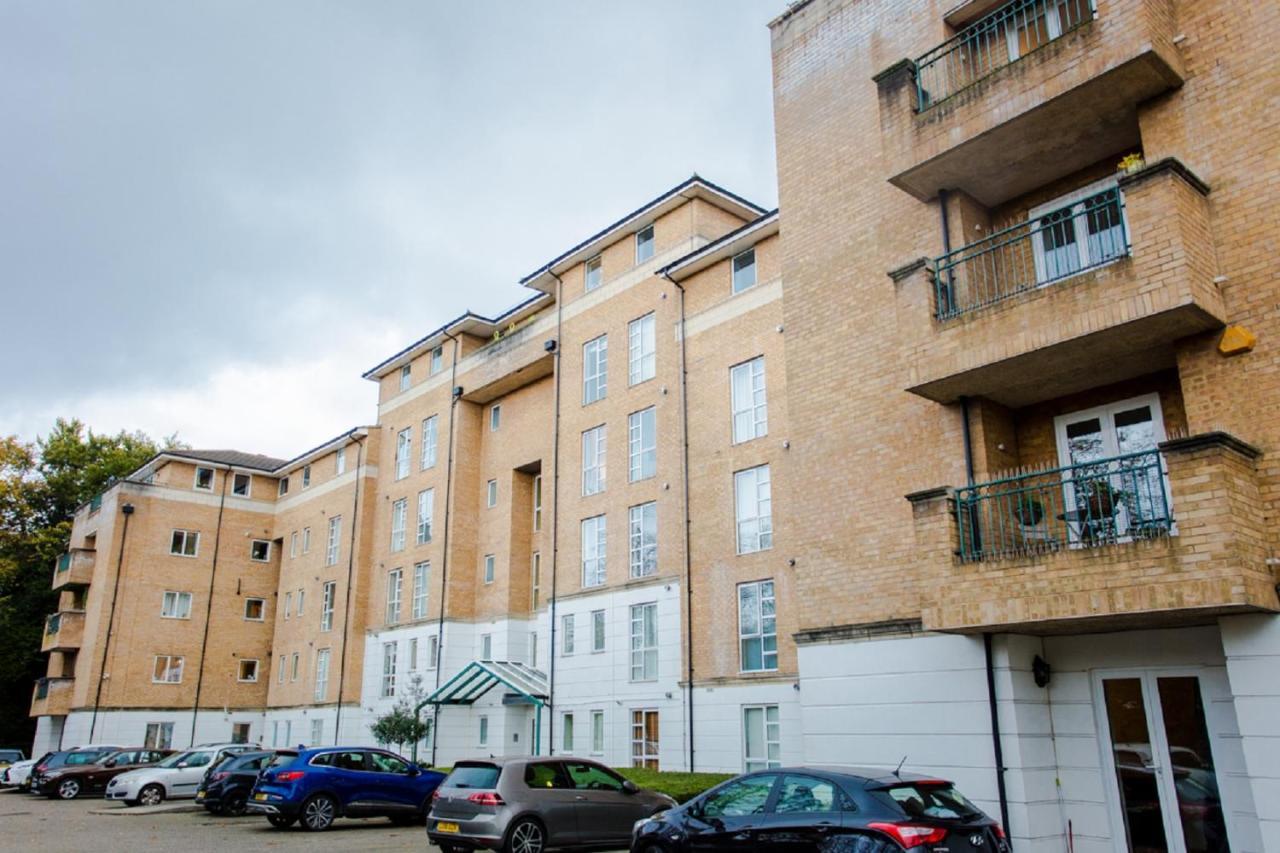 Appartement The Sparkford Gardens - Lovely 2bdr With Balcony *